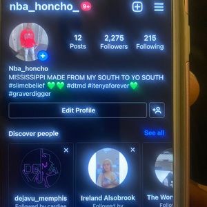 Follow me now on ig free give away